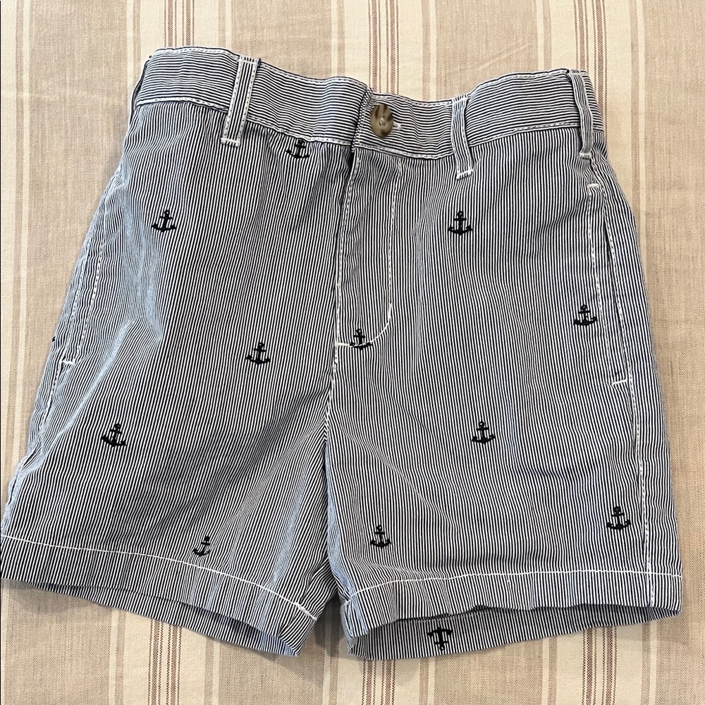 Like new Hartstrings Striped Anchor Print Shorts size 3T